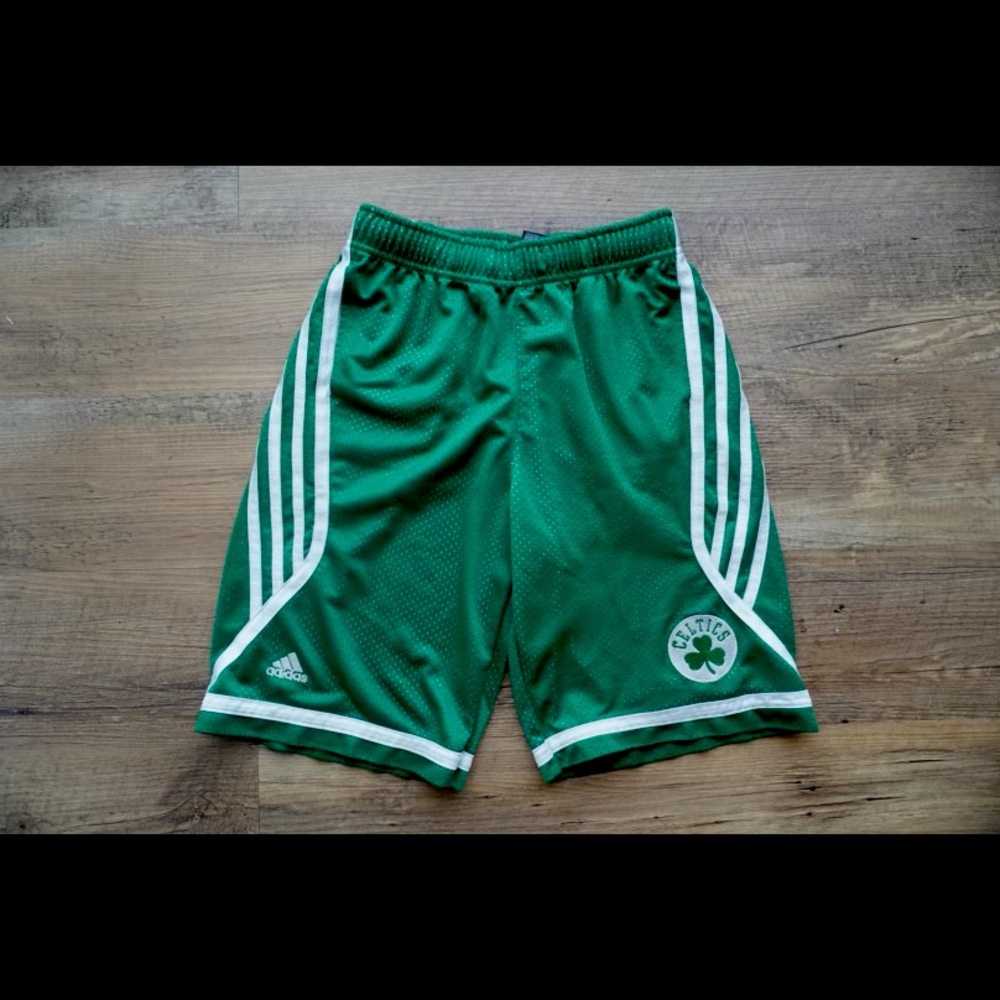 Celtics Adidas Basketball Shorts, Green, Like New